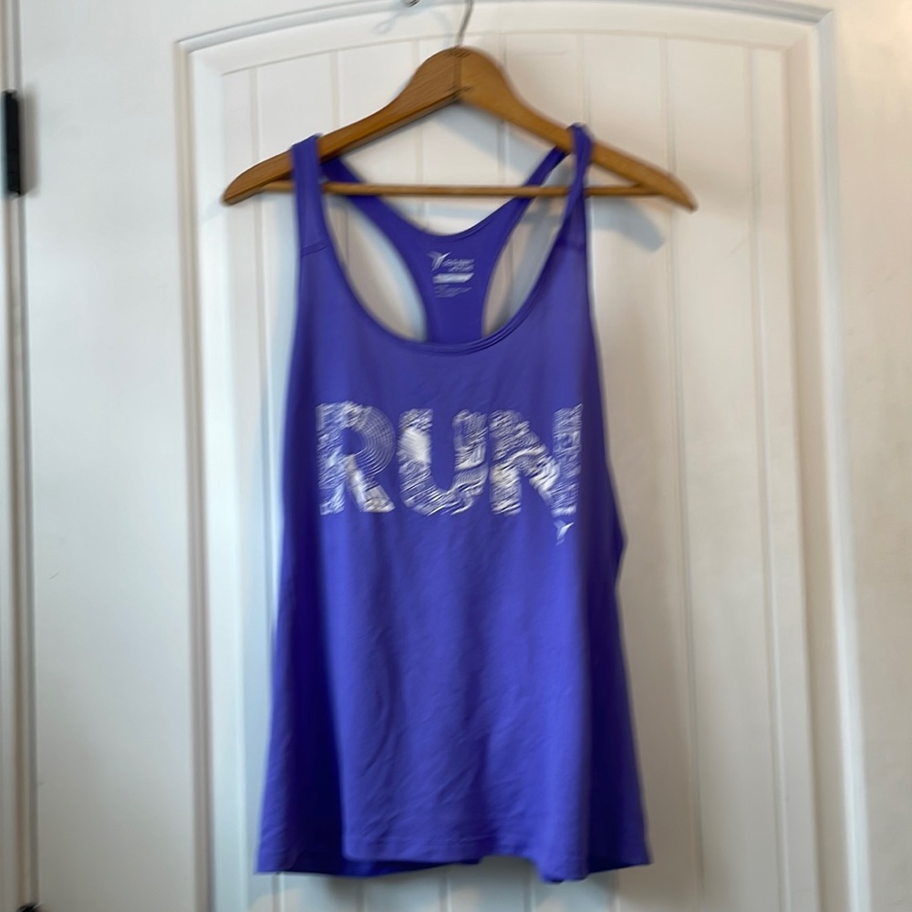 Old Navy Active racer-back top
